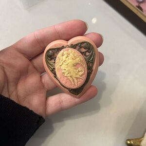 Vintage cameo brooch
